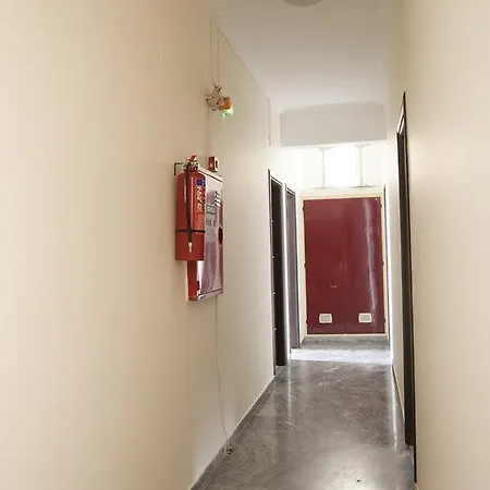 Olympia Hotel 2*