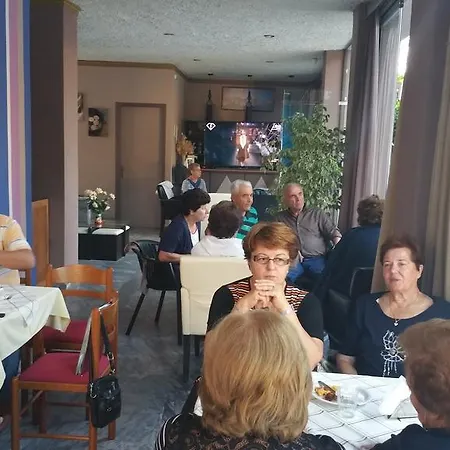 Olympia העיירה קוס